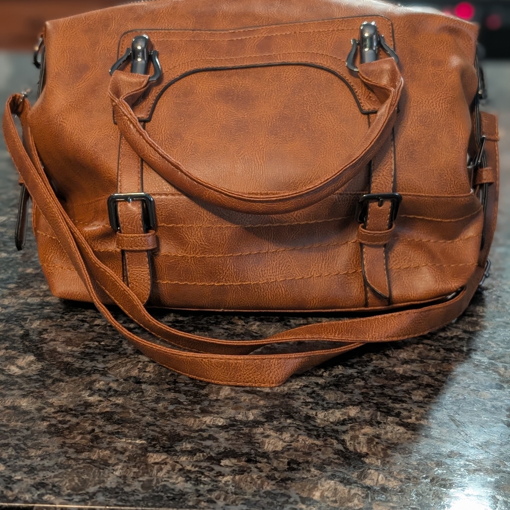 Elegant Brown Leather Handbag
